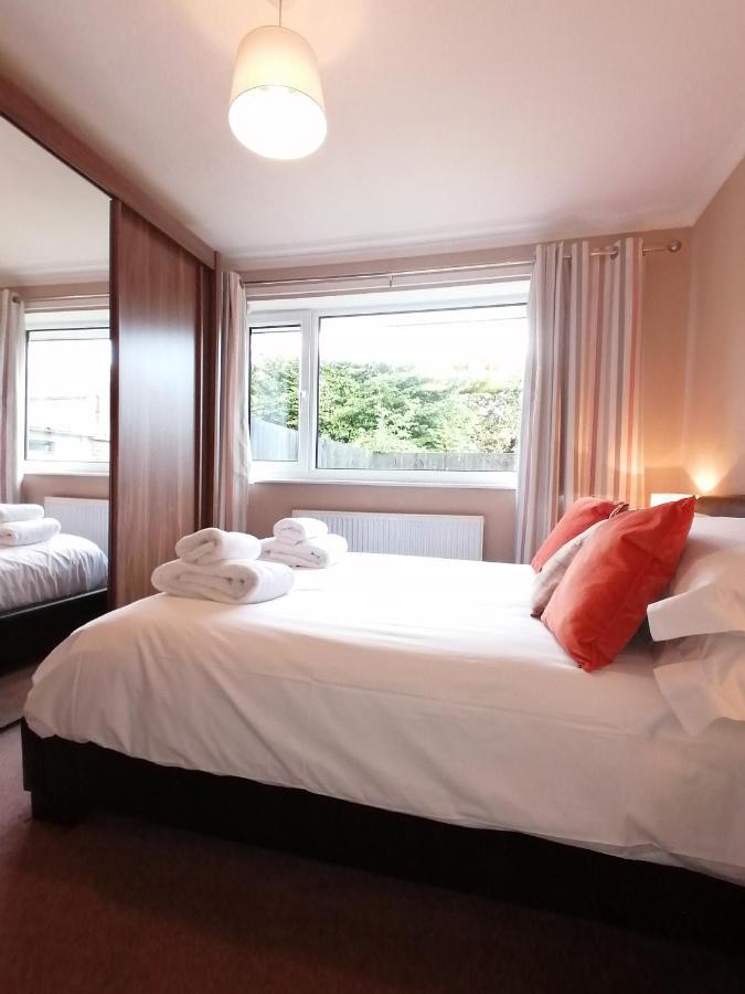 Spring Gardens Holiday Bungalow Cayton Ngoại thất bức ảnh
